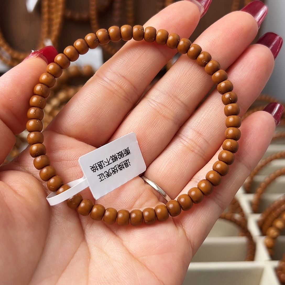 边***紫金鼠手串紫金鼠鼠尖纯肉单圈手串小老型黄金甲5.4*4.2mm