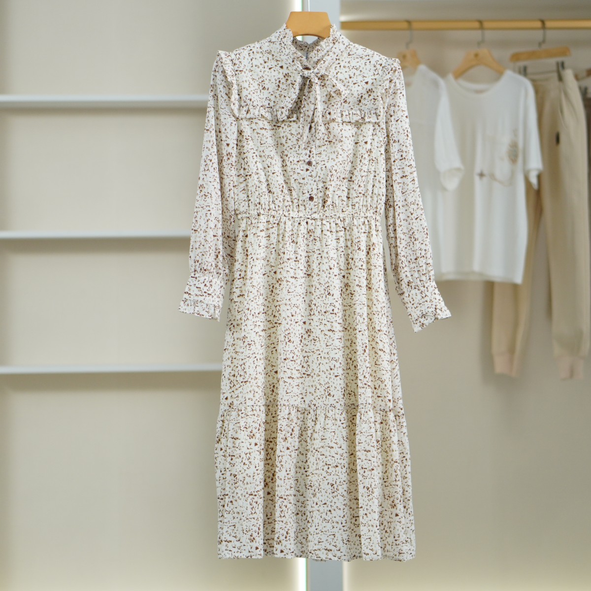 【诗M】O-408  女装时尚木耳边碎花连衣裙花色2181190