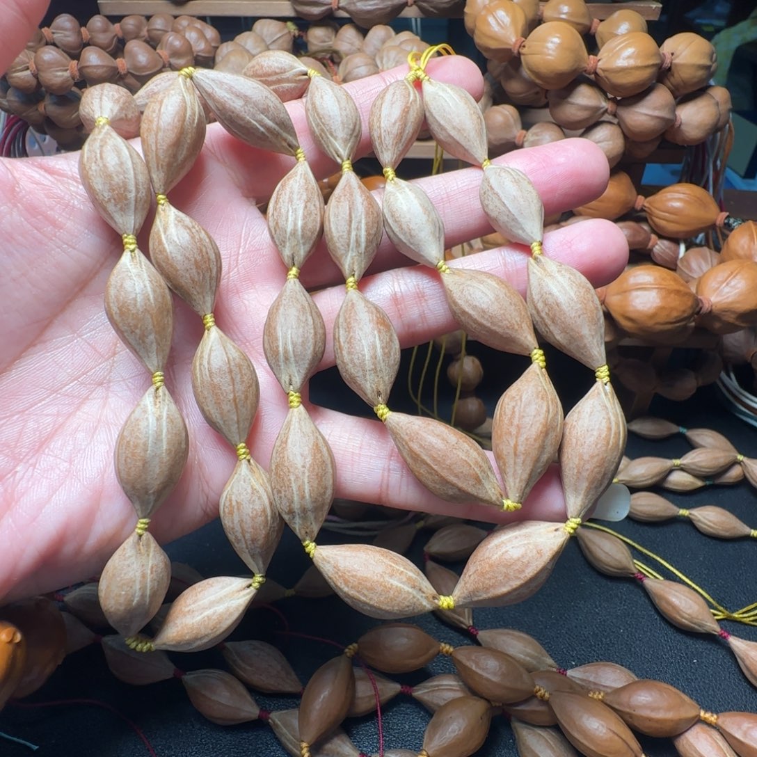 伟***子手串/手链橄榄核橄榄