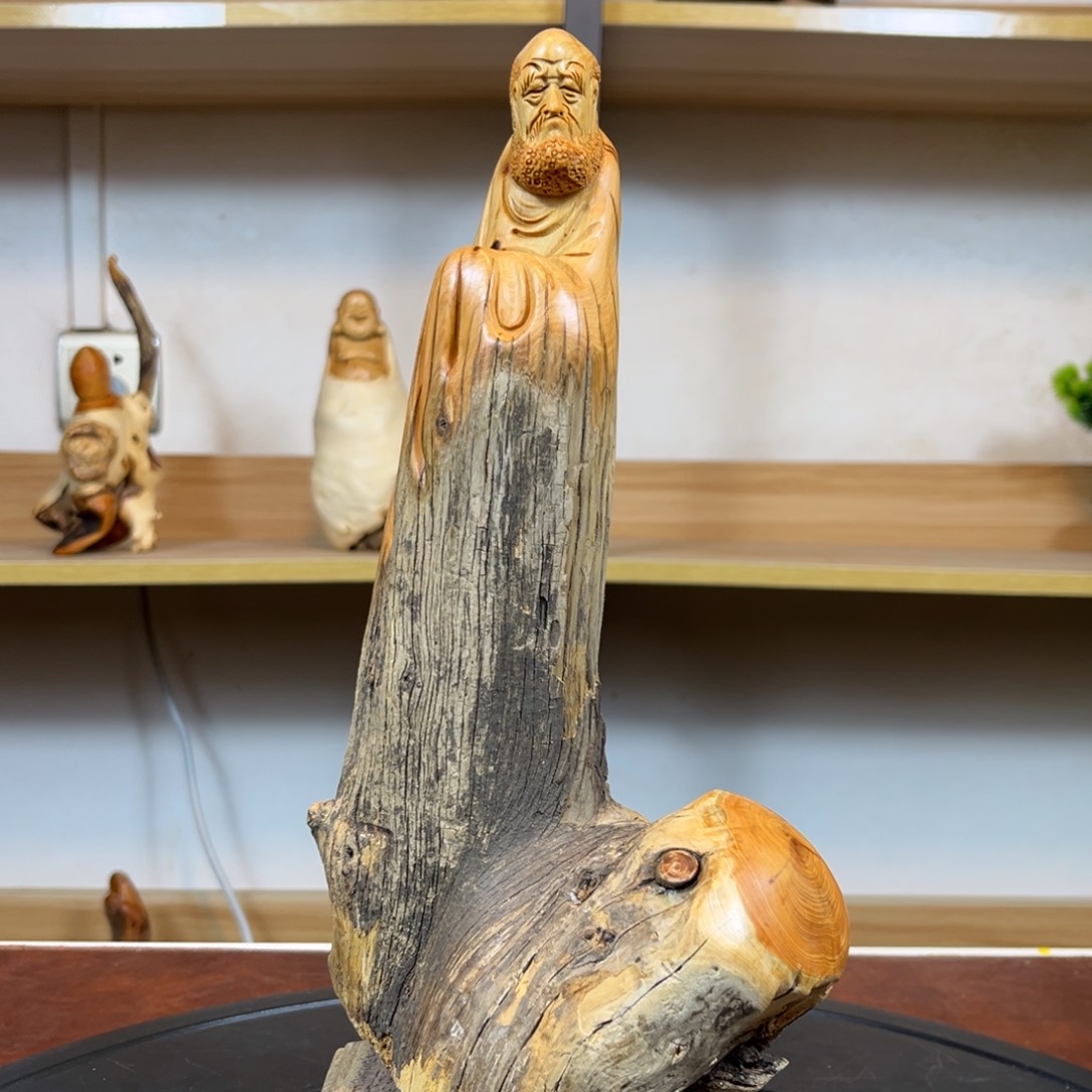 柏木（崖柏）v n c v b b b n