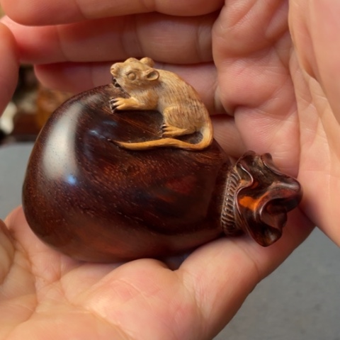 【闪购商品】小叶紫檀把件…………………..