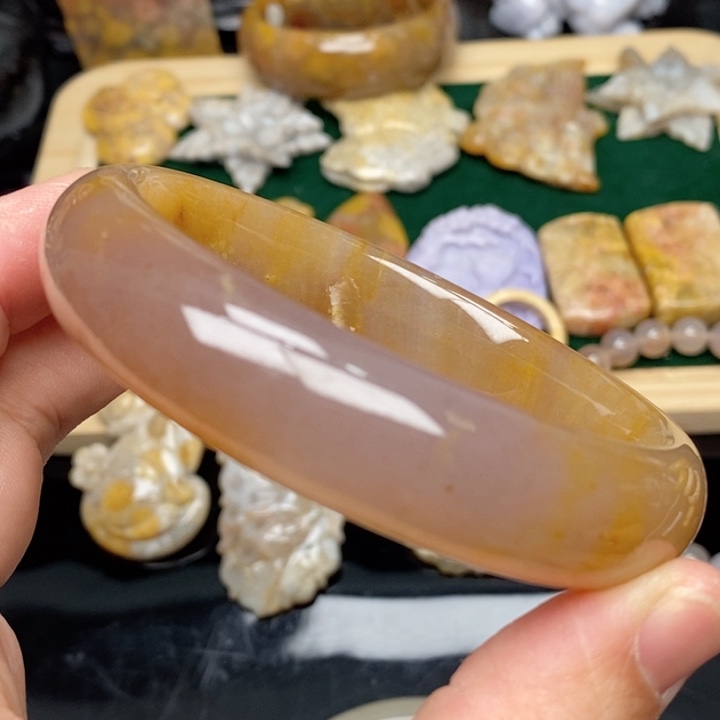 硅化珊瑚（珊瑚玉）手镯未镶嵌61.3