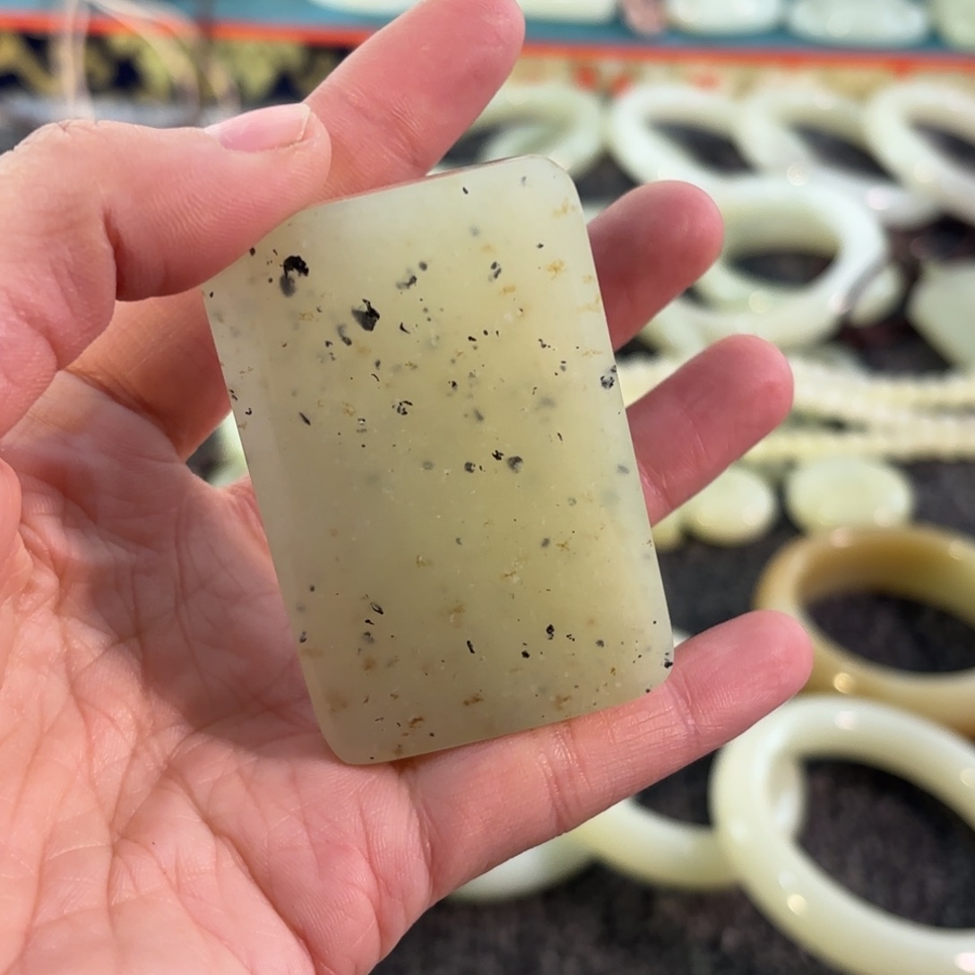 和田玉（糖玉）未镶嵌手链