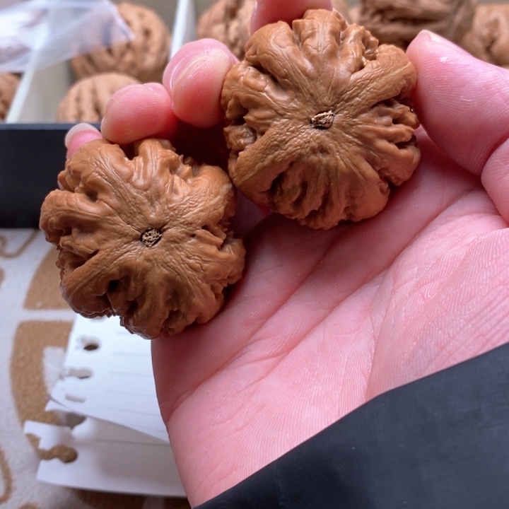 吊坠文玩核桃岁***好