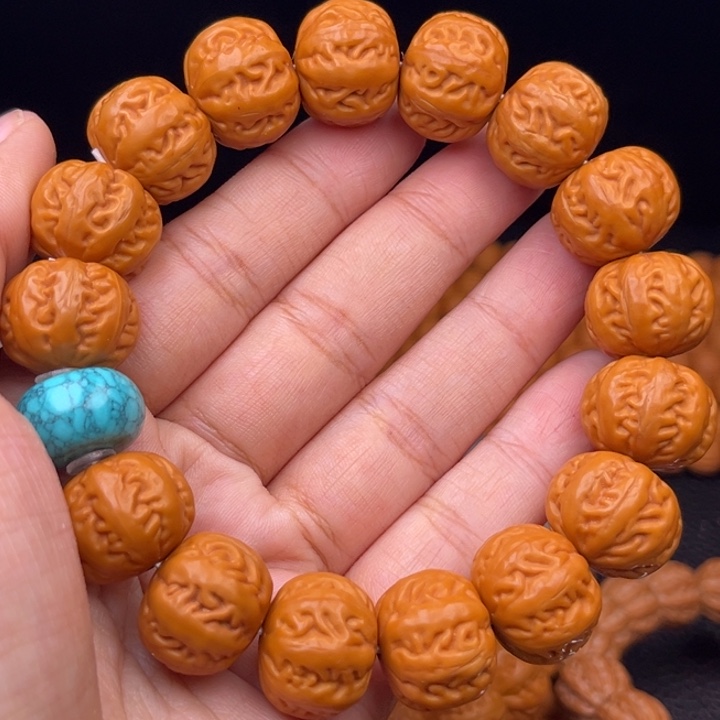 猴头核桃吊坠17麻花串绿