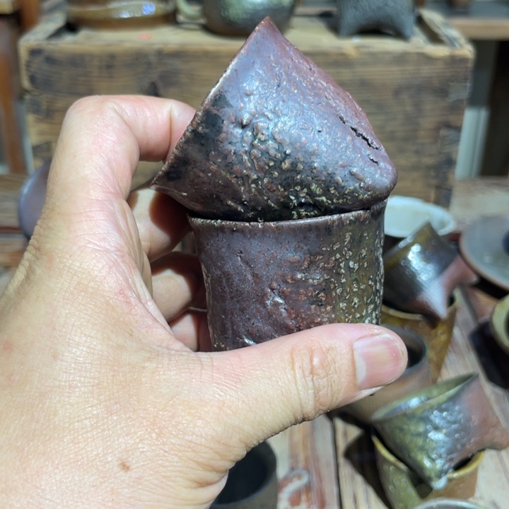 艺术家手作三足陶鬲杯