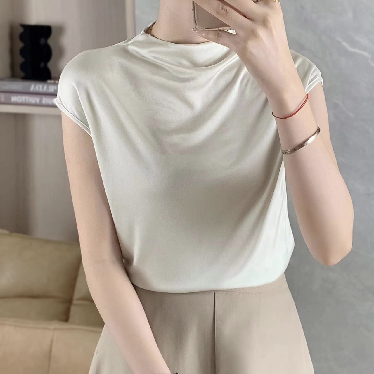 涵玖玥【三醋酸】新款小飞袖极简风轻薄上衣纤79-22-62