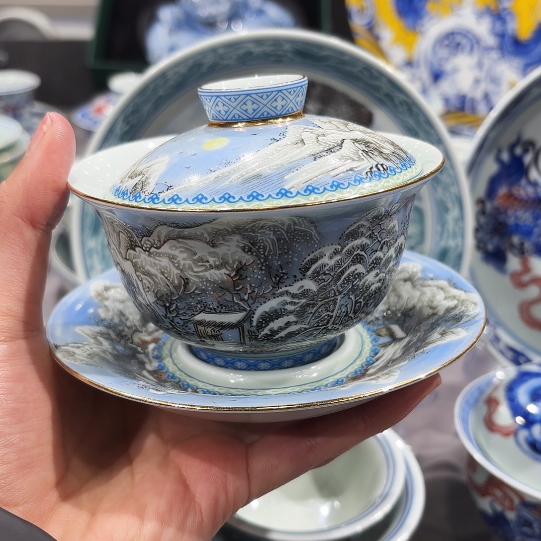 瓷片大*生景德镇瓷器艺术