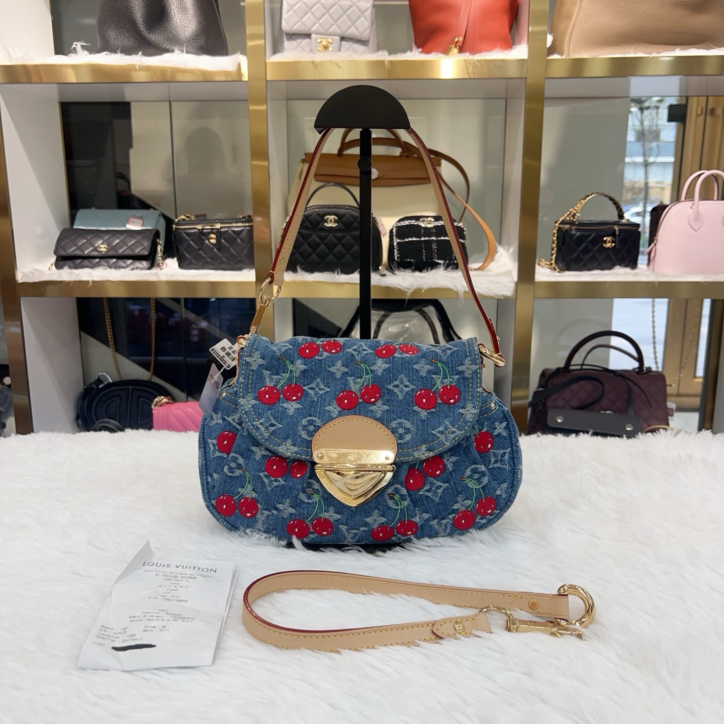 99新 LouisVuitton/路易威登 路易威登村上隆樱桃限定款元宝包