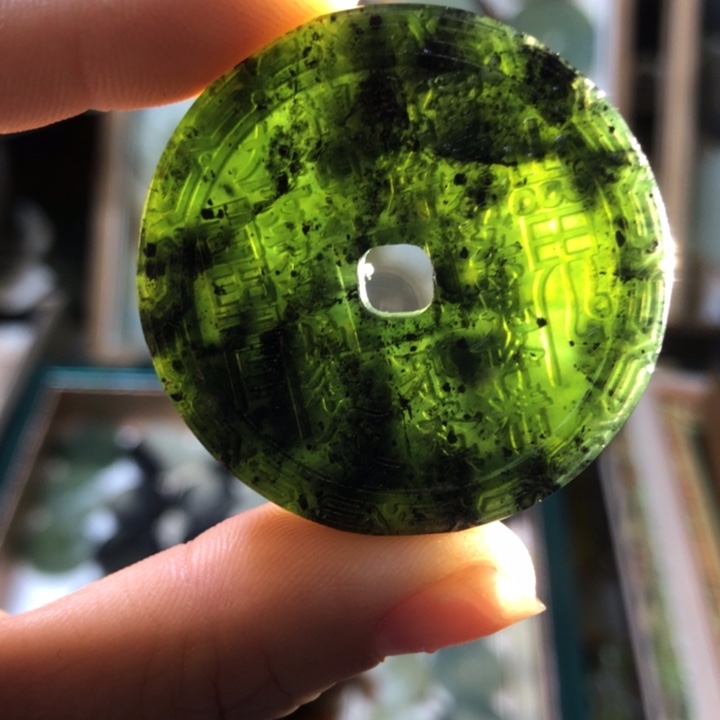 岫玉岫玉挂件未镶嵌