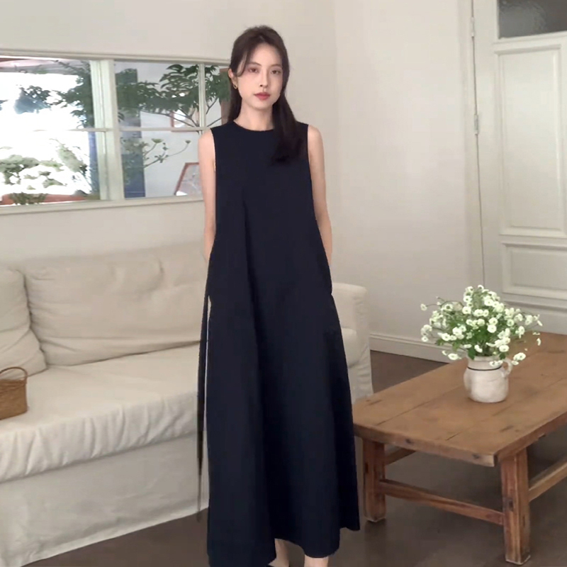赫本风黑色无袖背心连衣裙子女夏茶歇法式气质宽松长裙1096