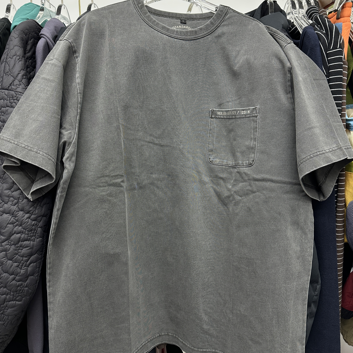 宽松重工水洗胸口兜短袖T恤