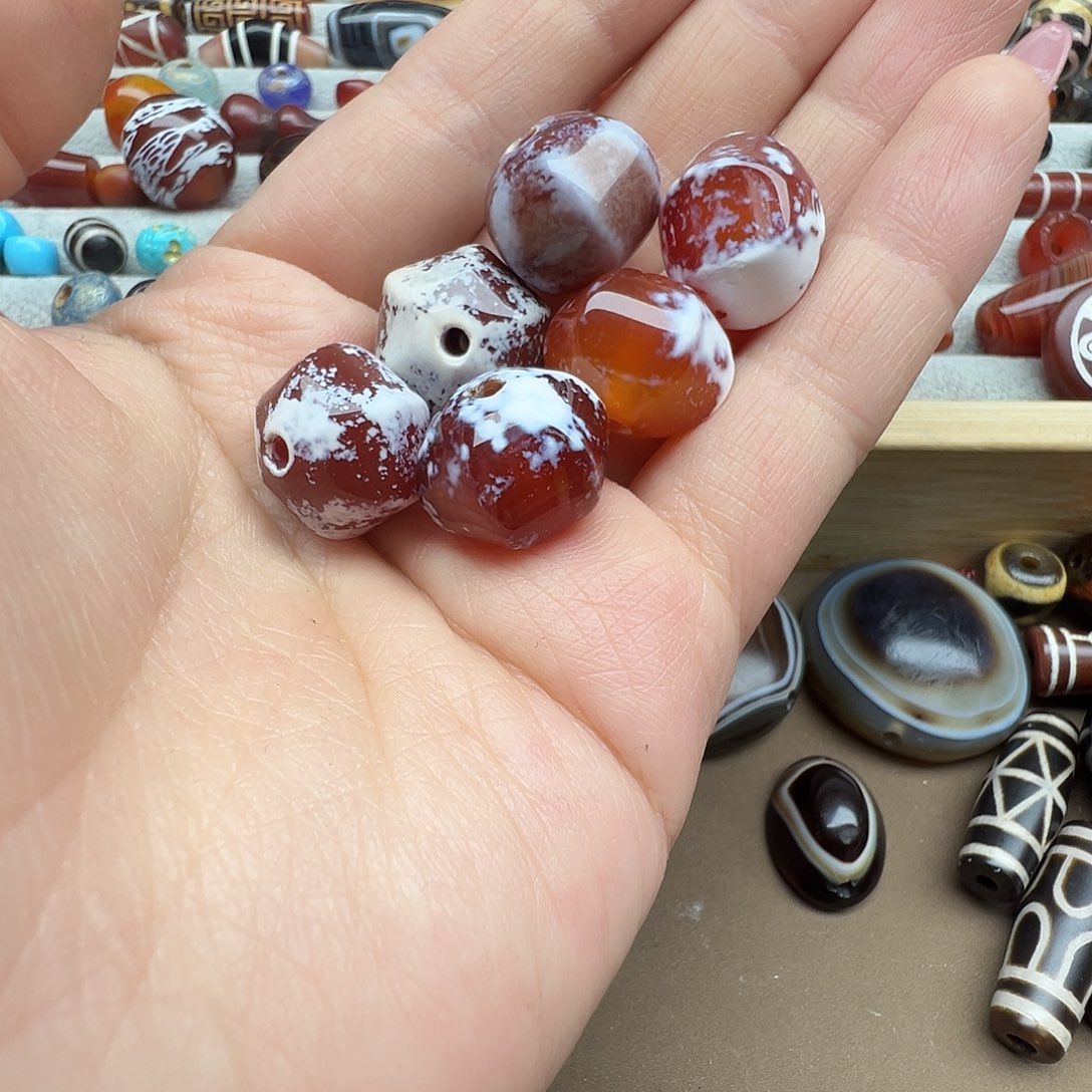 玛瑙/玉髓未镶嵌珠宝半成品