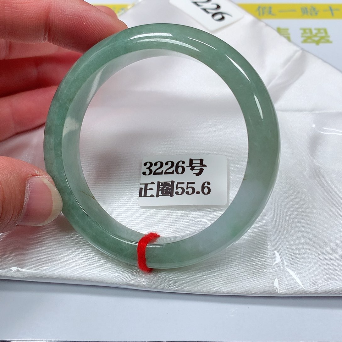 【闪购商品】翡翠手镯未镶嵌3226号