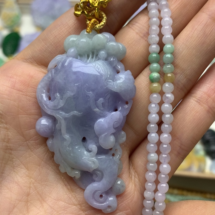 颈饰未镶嵌翡翠翡翠