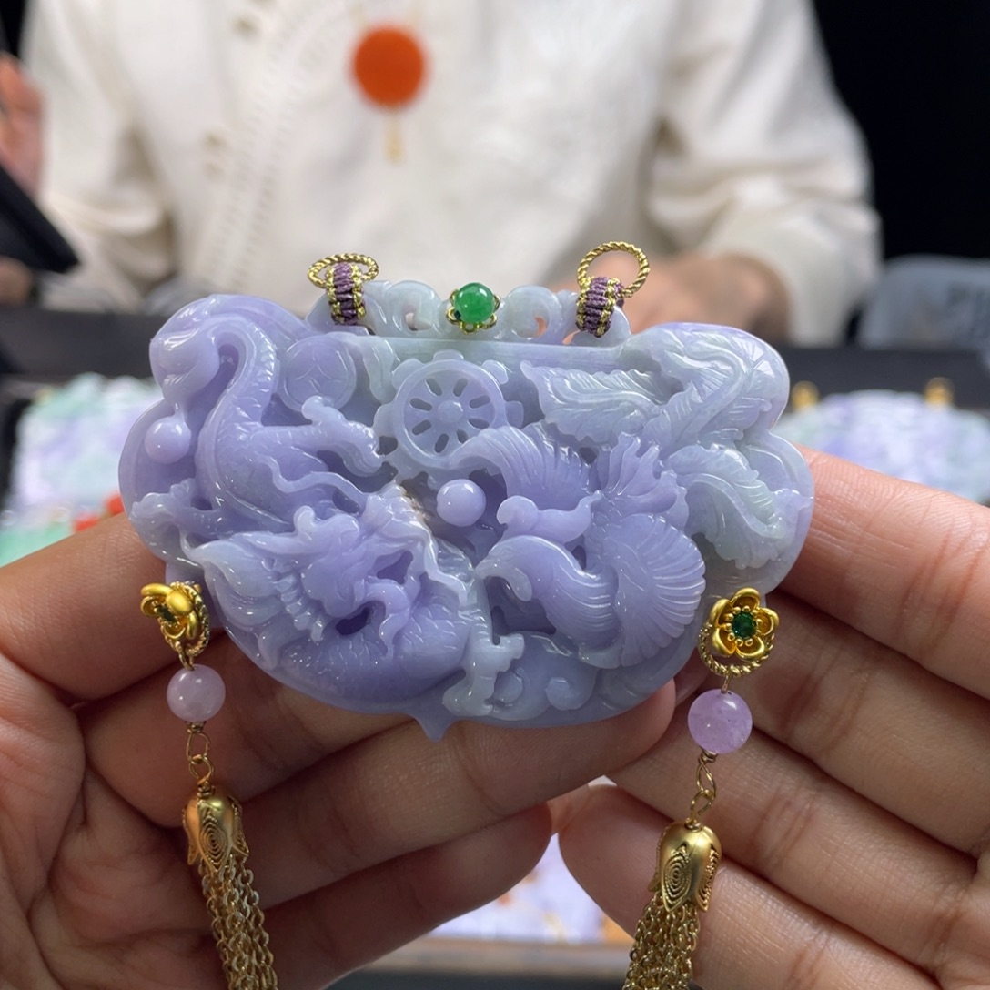 翡翠未镶嵌颈饰代编织