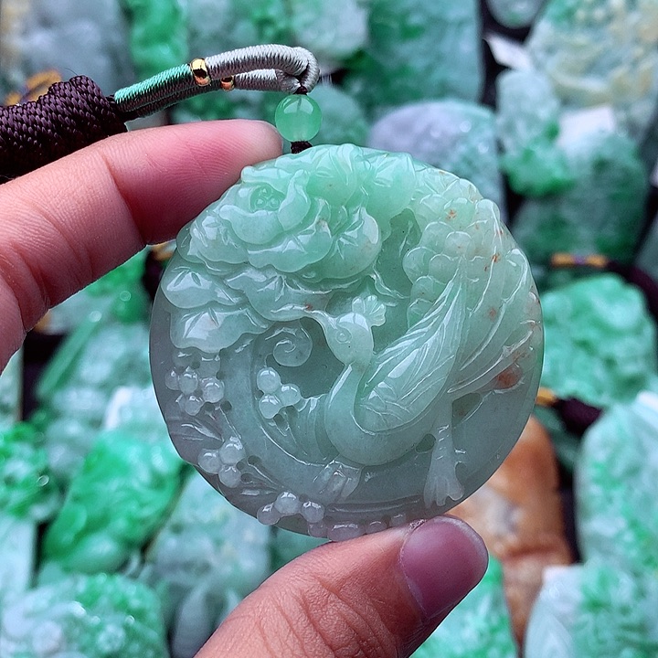 翡翠吊坠(不含链)未镶嵌