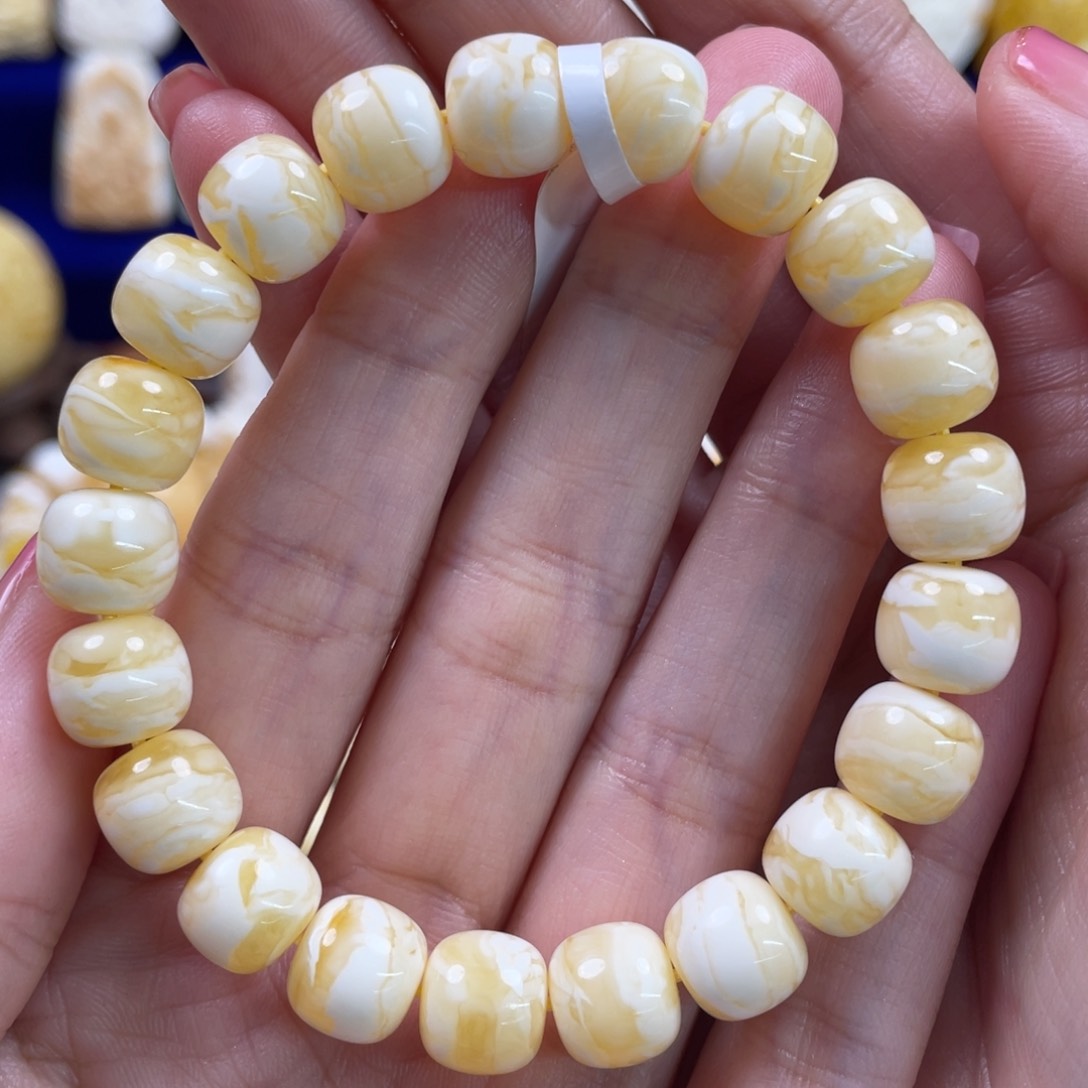 琥珀裸石未镶嵌琥珀蜜蜡