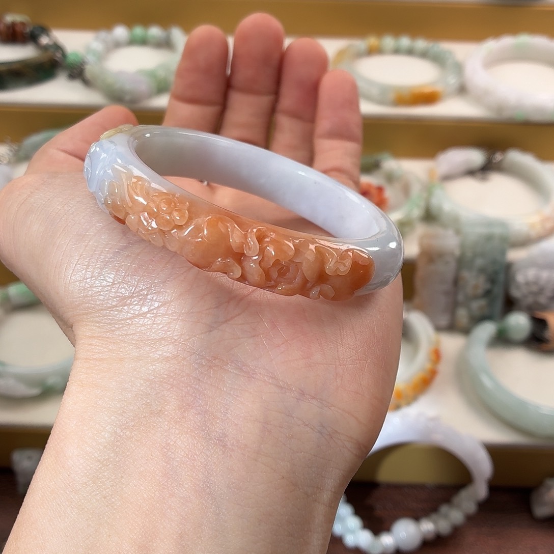 5***妻翡翠未镶嵌手镯翡翠全桌红翡56.6圈口