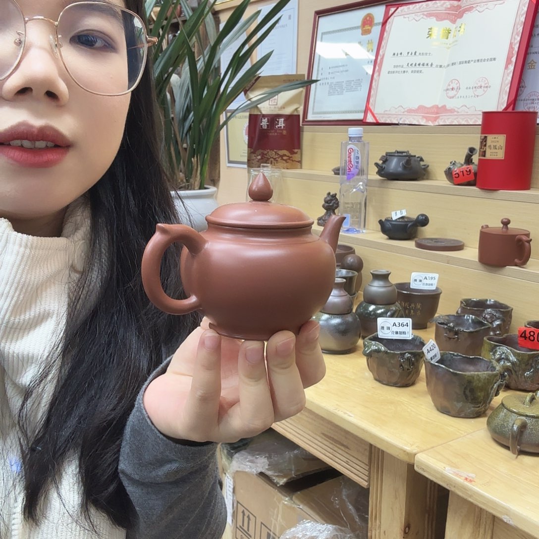 ****春壶老韩坭兴陶 笑樱壶