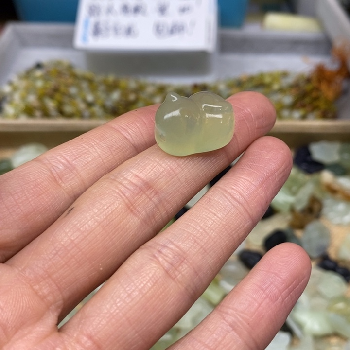 蛇纹石玉未镶嵌颈饰121