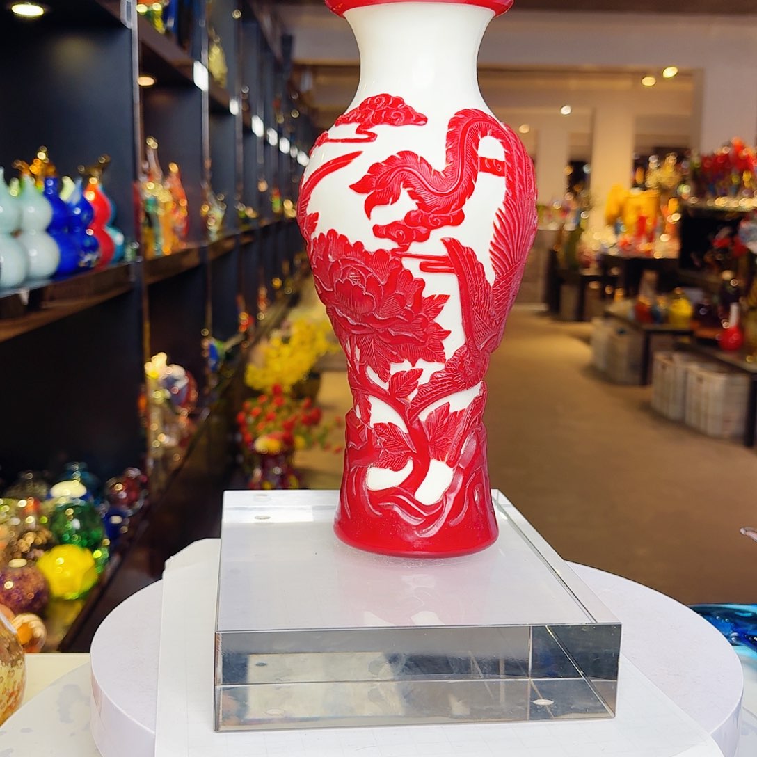 摆件琉璃塔等文物收藏