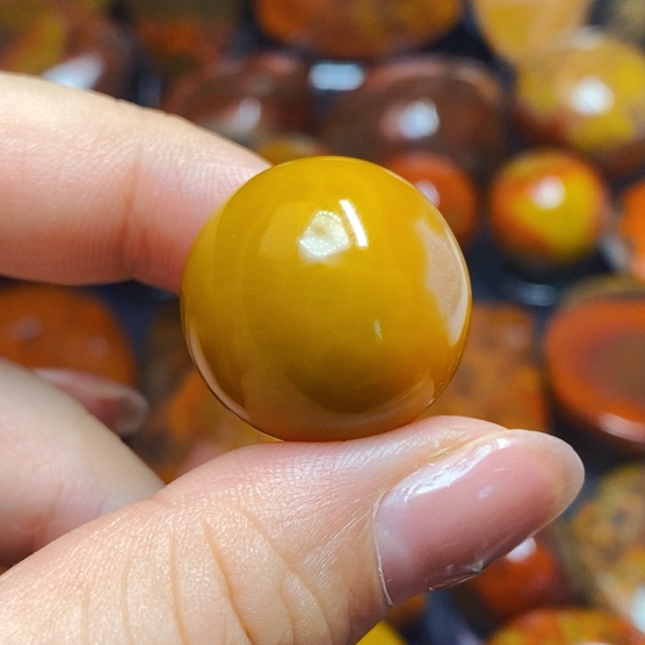 前***.玛瑙/玉髓未镶嵌颈饰
