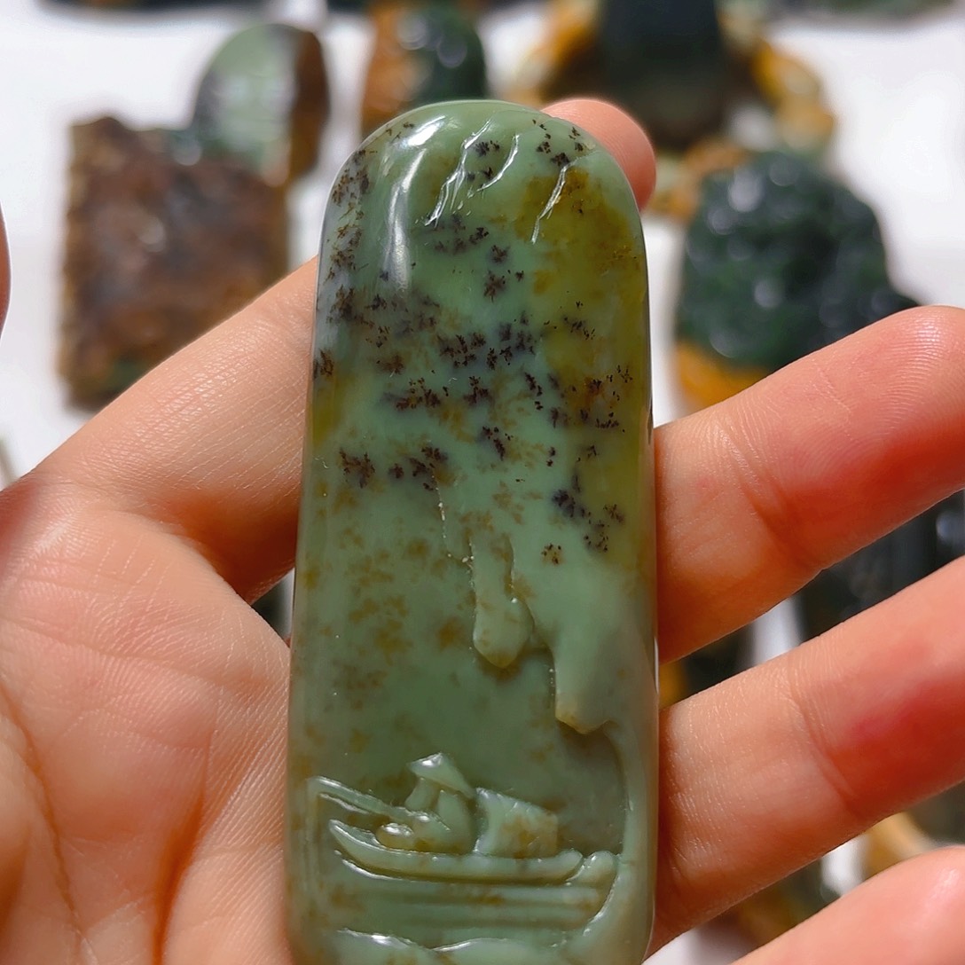 岫岩河磨玉（透闪石质玉）未镶嵌挂件