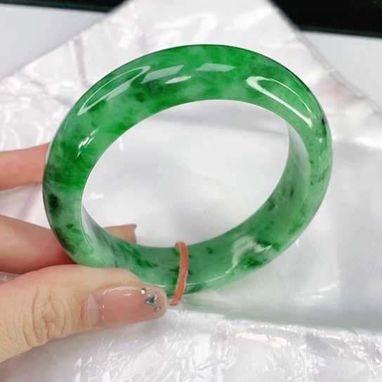 翡翠手镯未镶嵌天然翡翠A货963