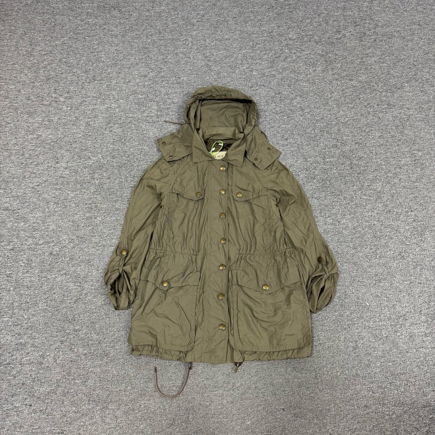 99新 AMIPARIS Burberry 连帽风衣uk6