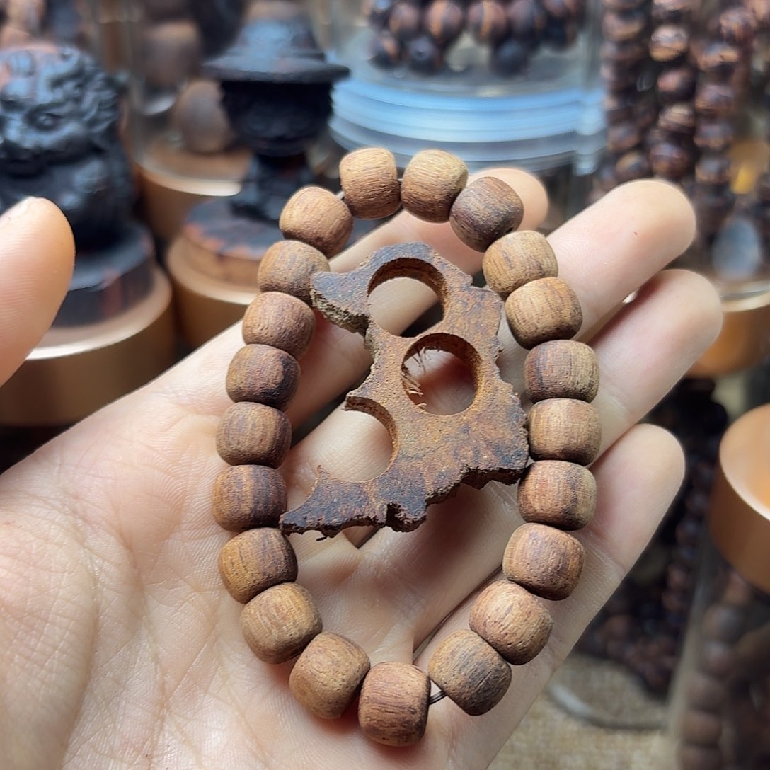 降真香手串/手链1.06熟结黄油金丝蜜结