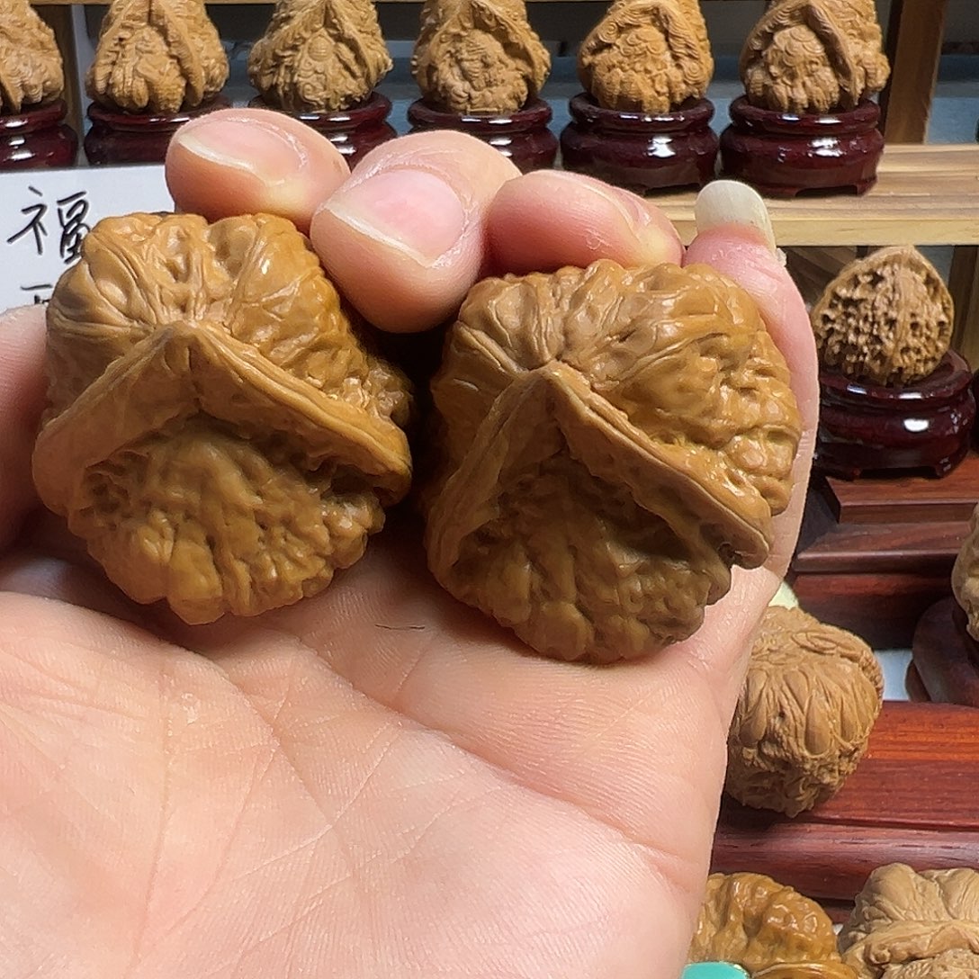 蛤蟆佛肚精品无修