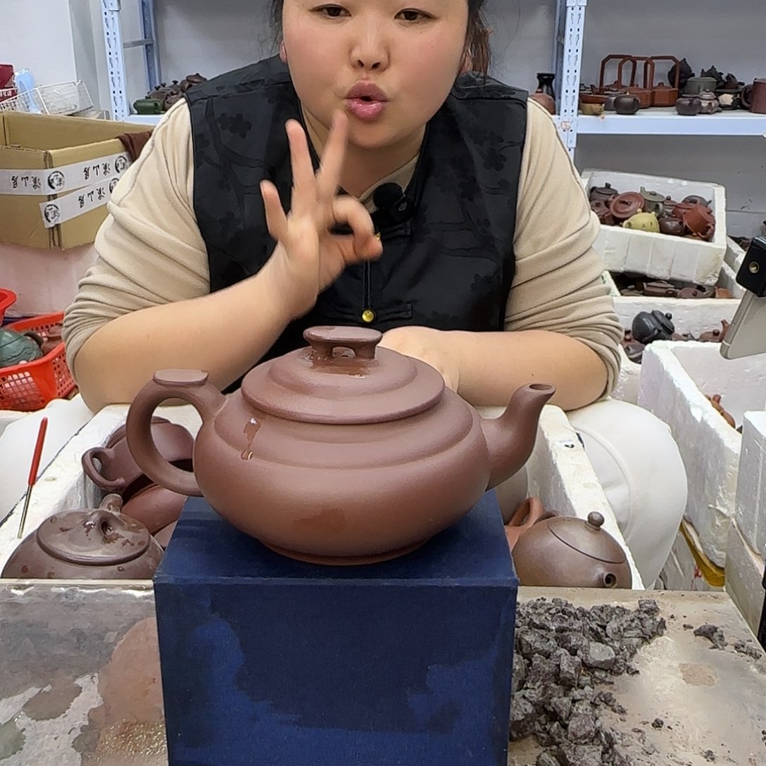 茶壶紫砂宜兴紫砂壶瑕疵处理 大