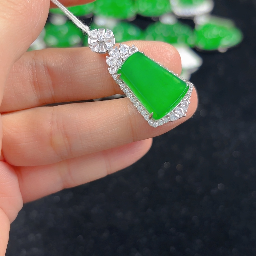 翡翠银S925镶嵌吊坠(不含链)