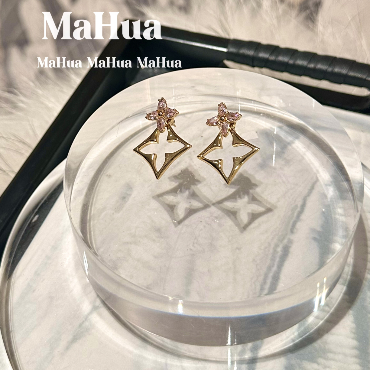 铜合金耳饰 P2037 气质轻奢十字花镂空耳环