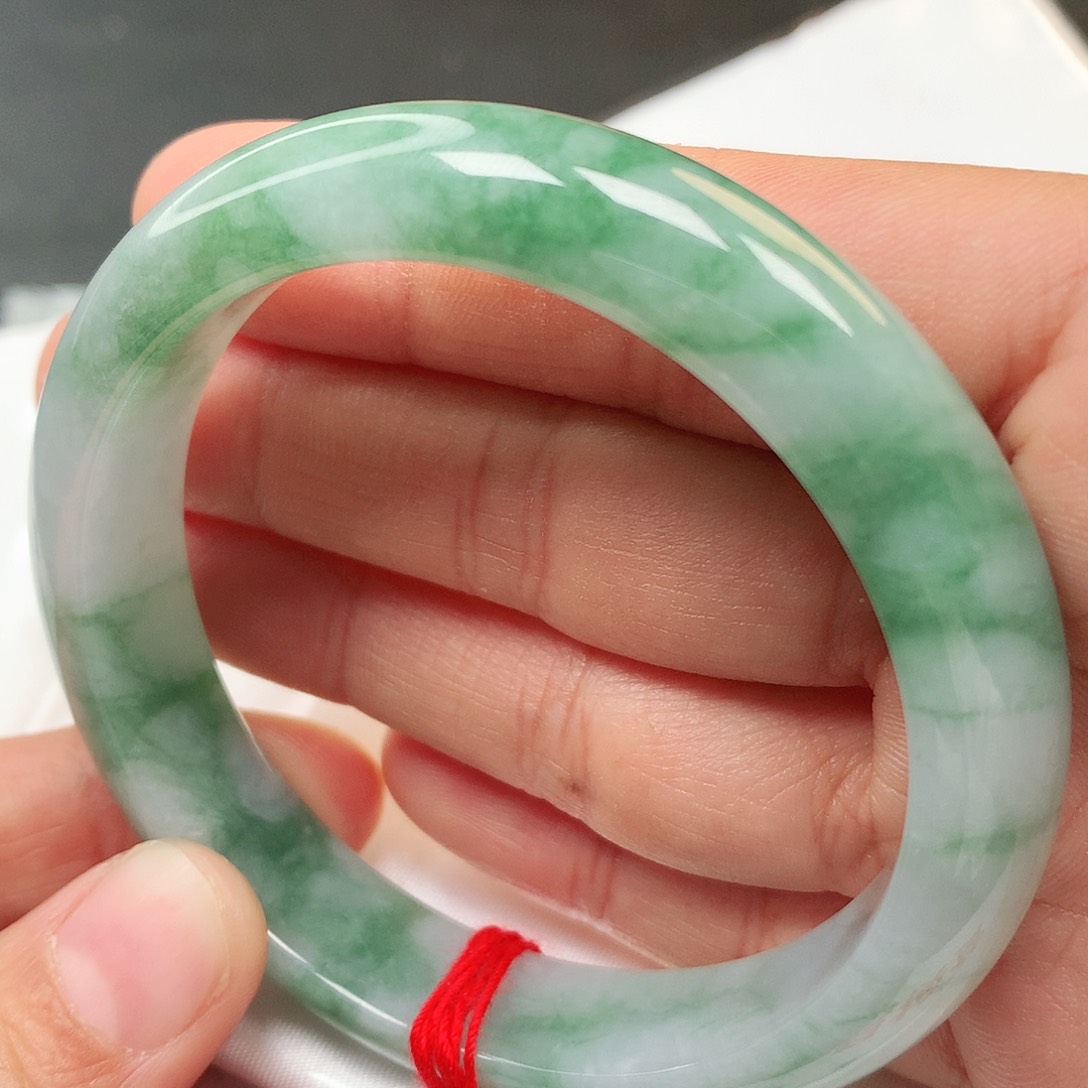 翡翠手镯未镶嵌55号