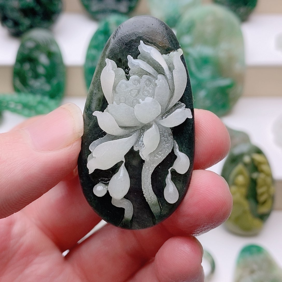 独山玉手串未镶嵌