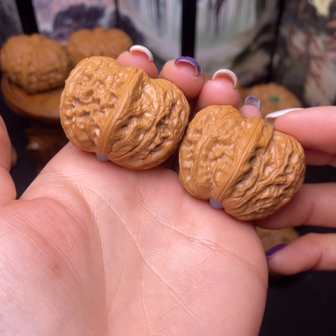 文玩核桃把件40平谷元宝