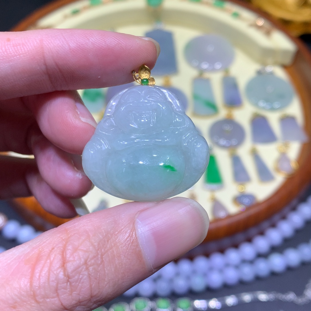 翡翠吊坠(不含链)18K金镶嵌