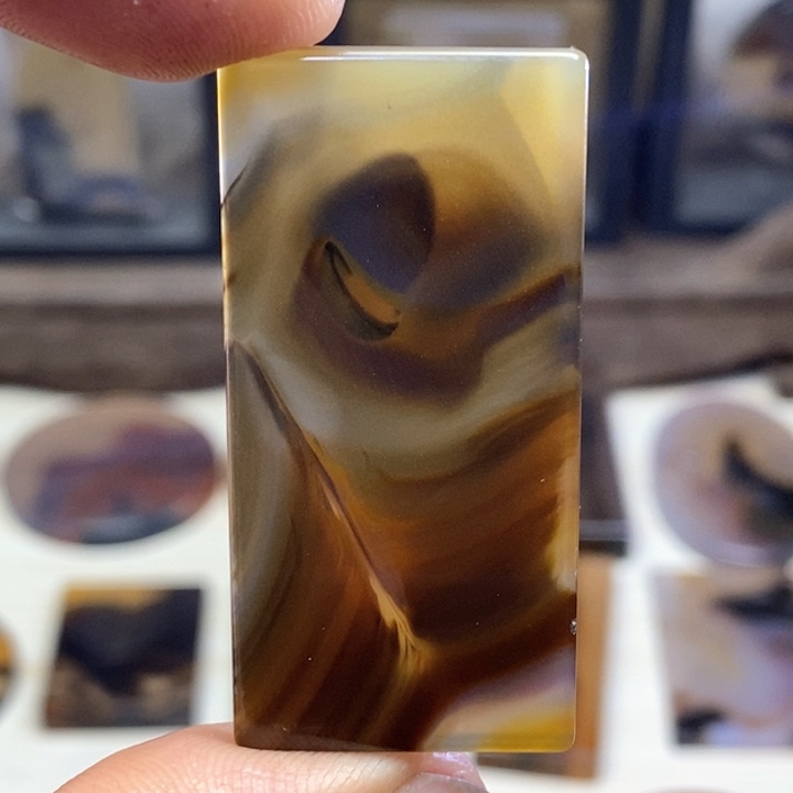 玛瑙/玉髓颈饰未镶嵌