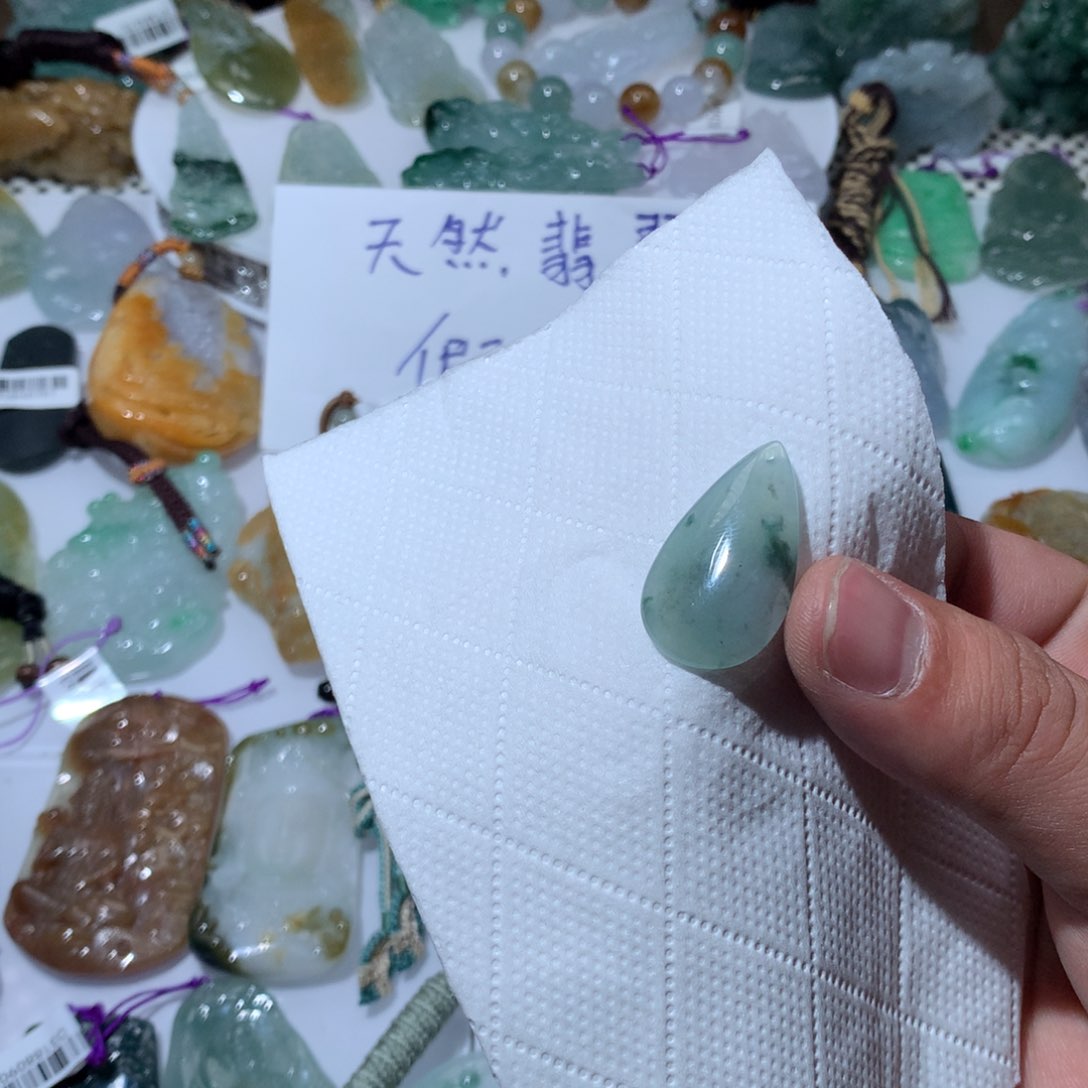 翡翠项链未镶嵌天然