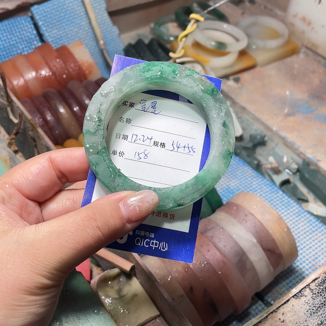 星***星定制石英质玉定制加工