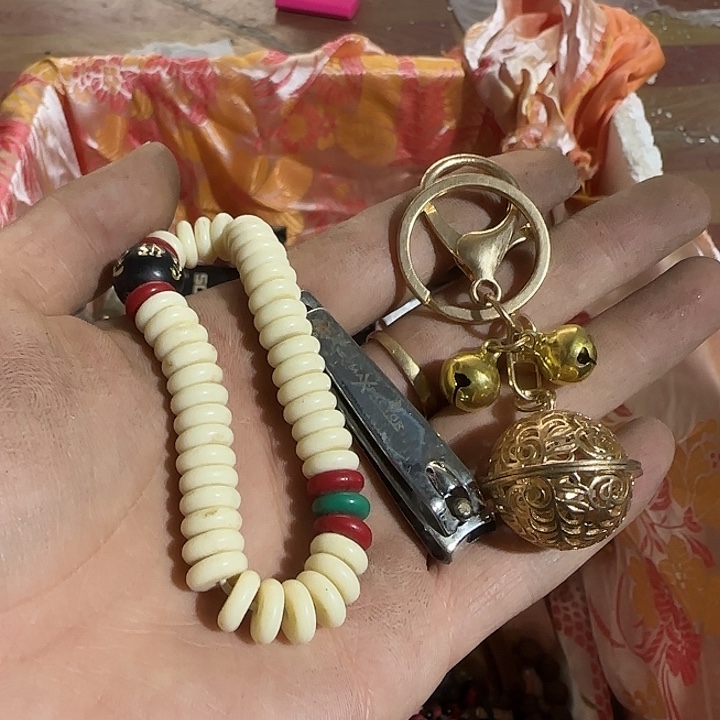 1***角看咯某人去看咯去咯哦哦