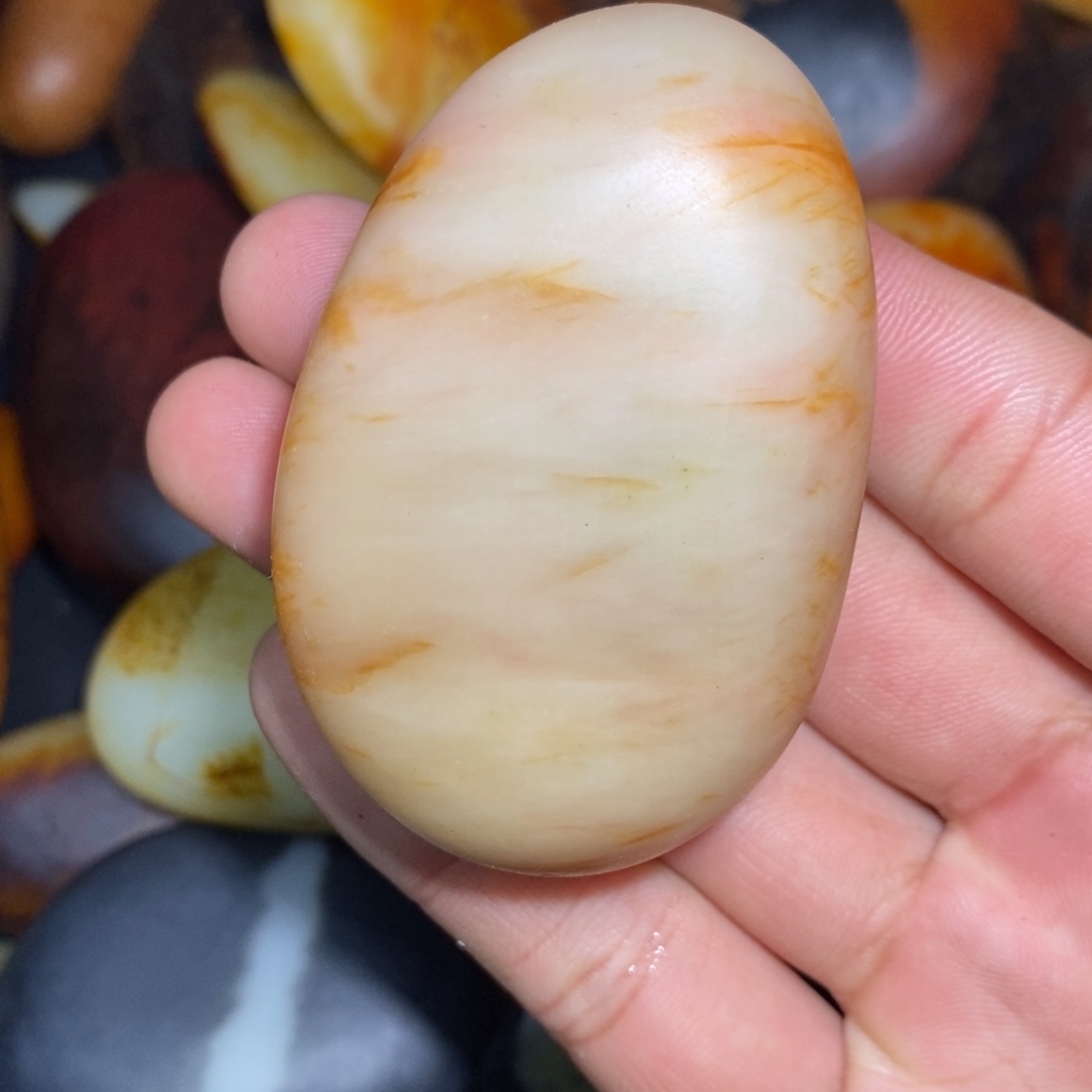 和田玉未镶嵌珠宝奇石