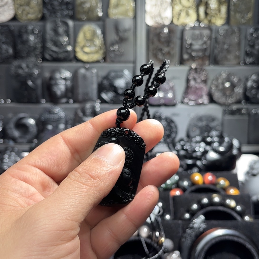 S***n黑曜岩未镶嵌手链