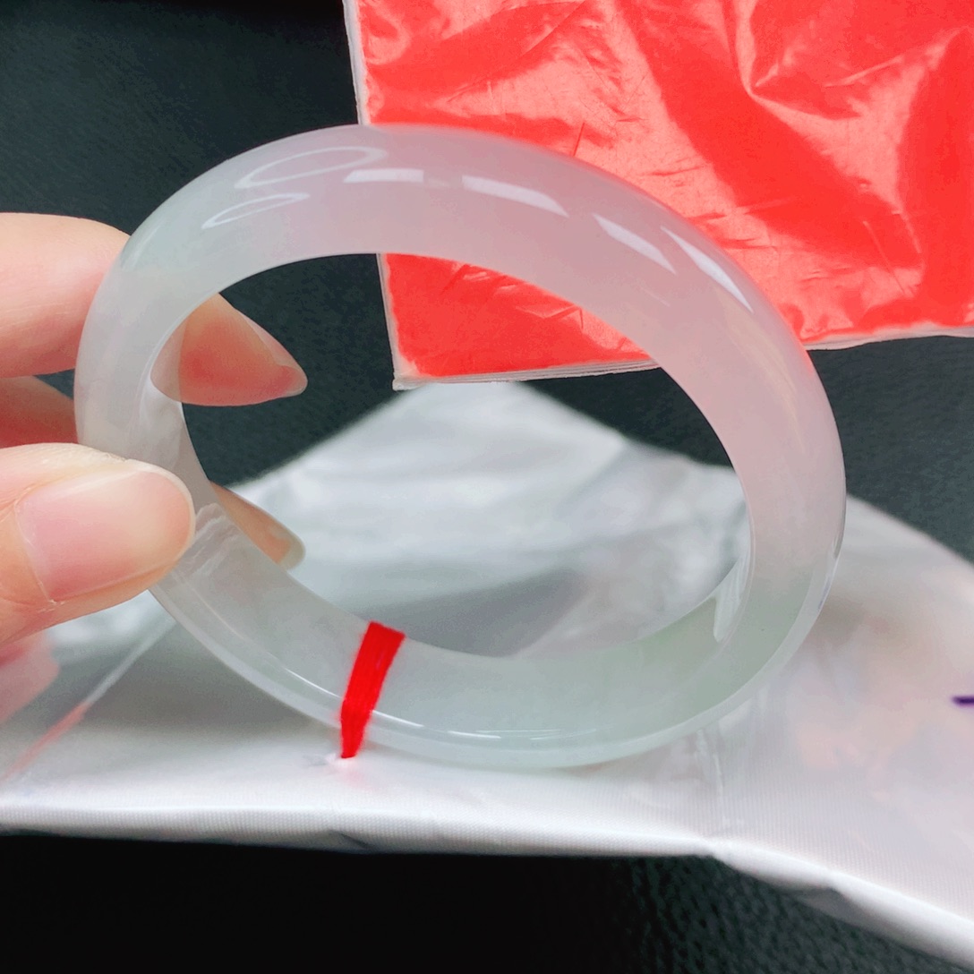 翡翠未镶嵌手镯55圈