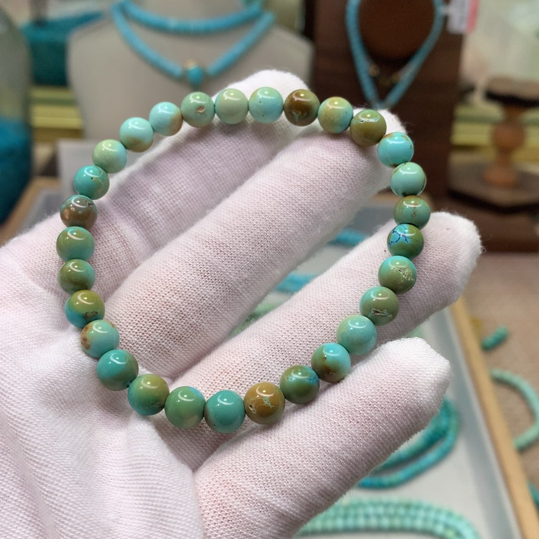 绿松石配饰未镶嵌