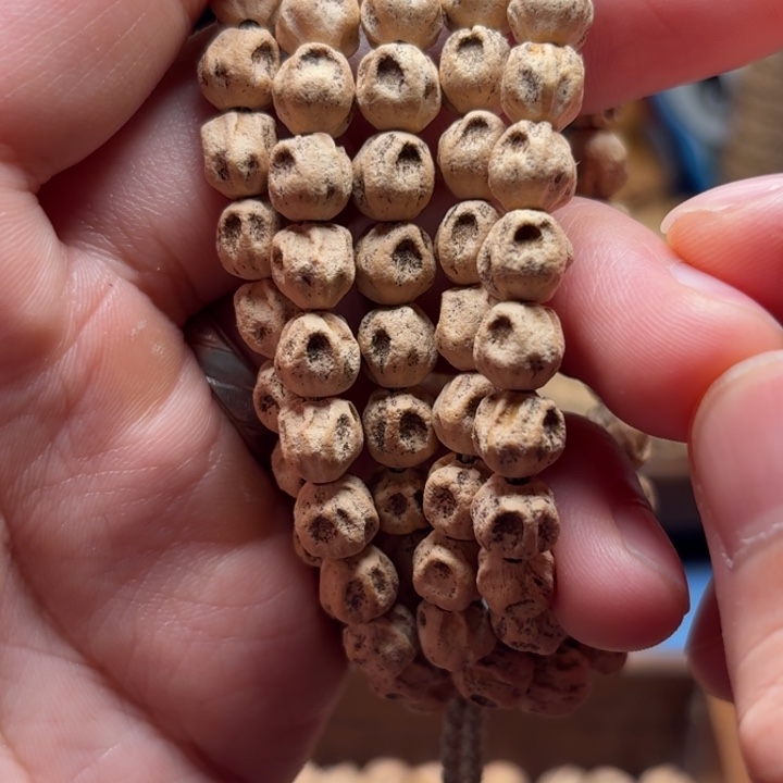 柏香籽/百香籽吊坠单坑玉化皮长串