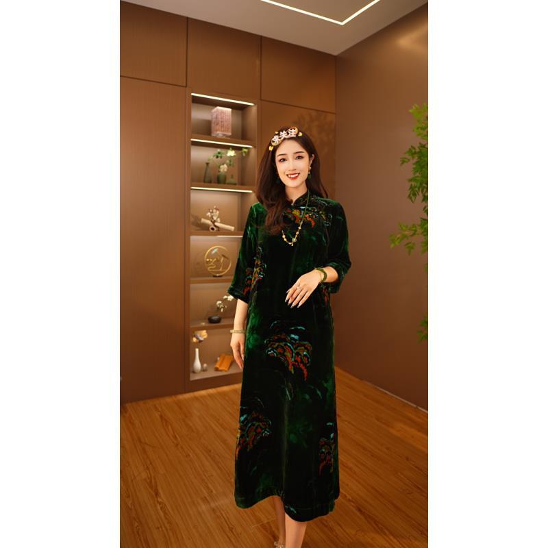 绿肥红瘦/2025丝绒天花板重工早秋连衣裙2025c5780奇奇布卓尔仓