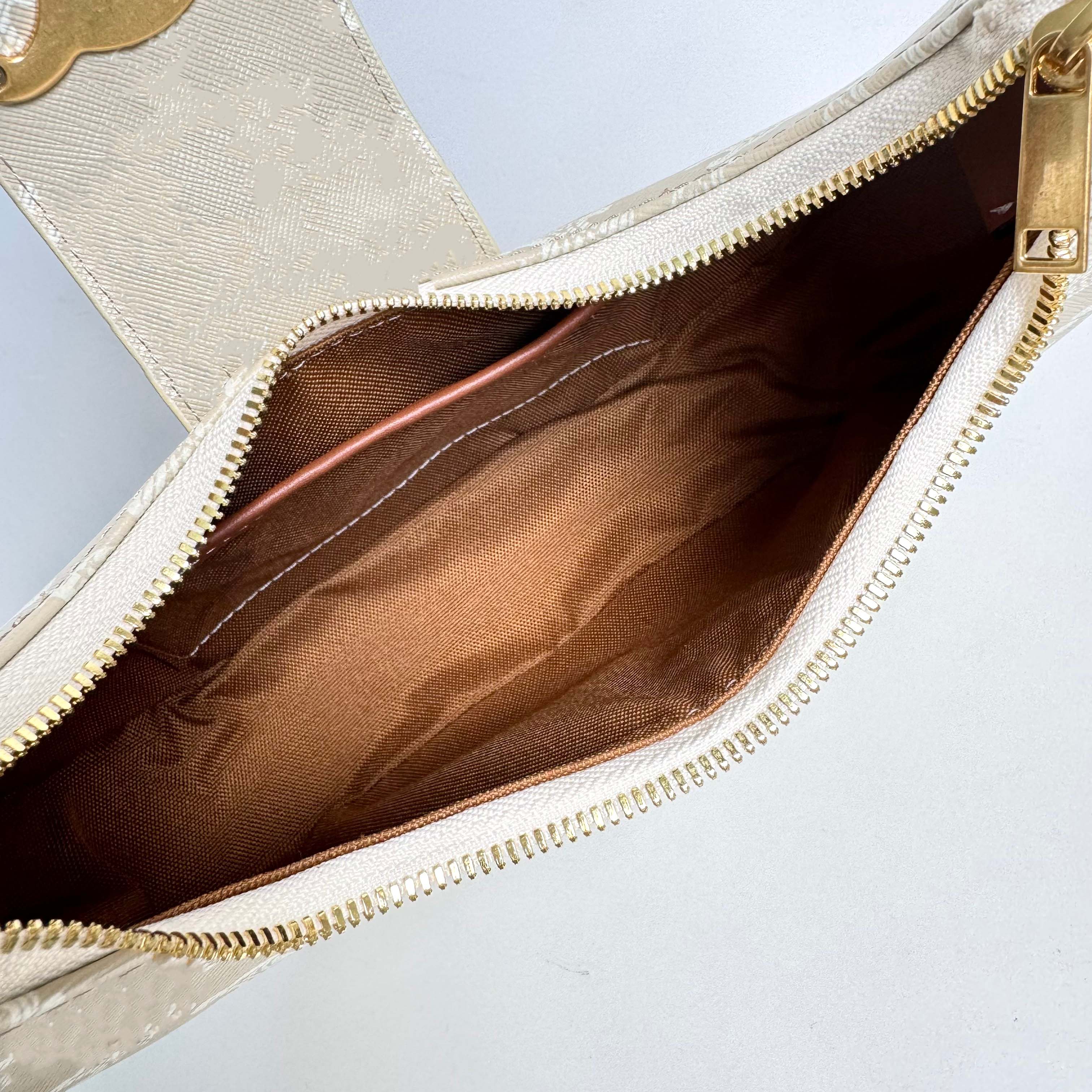 小众洋气时尚单肩斜挎花花月牙包